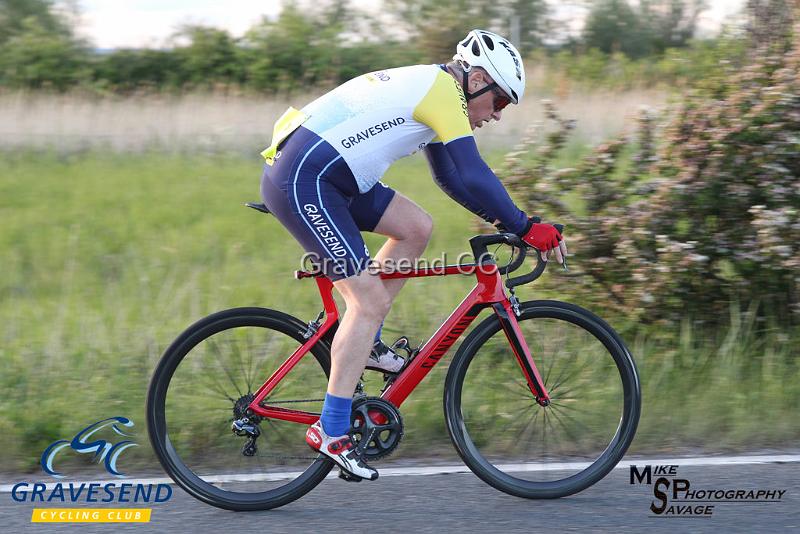 20190528-0276.jpg - GCC Rider Mike Harrington at GCC Evening 10 Time Trial 28-May-2019.  Course Q10/24 Isle of Grain, Kent.