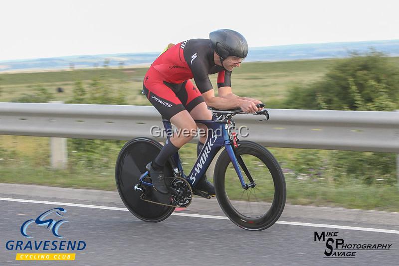20190702-0055.jpg - GCC Rider Martin Jessup at GCC Evening 10 Time Trial 02-July-2019.  Course Q10/24 Isle of Grain, Kent.