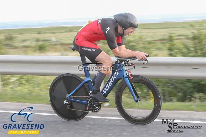 20190702-0057.jpg - GCC Rider Martin Jessup at GCC Evening 10 Time Trial 02-July-2019.  Course Q10/24 Isle of Grain, Kent.