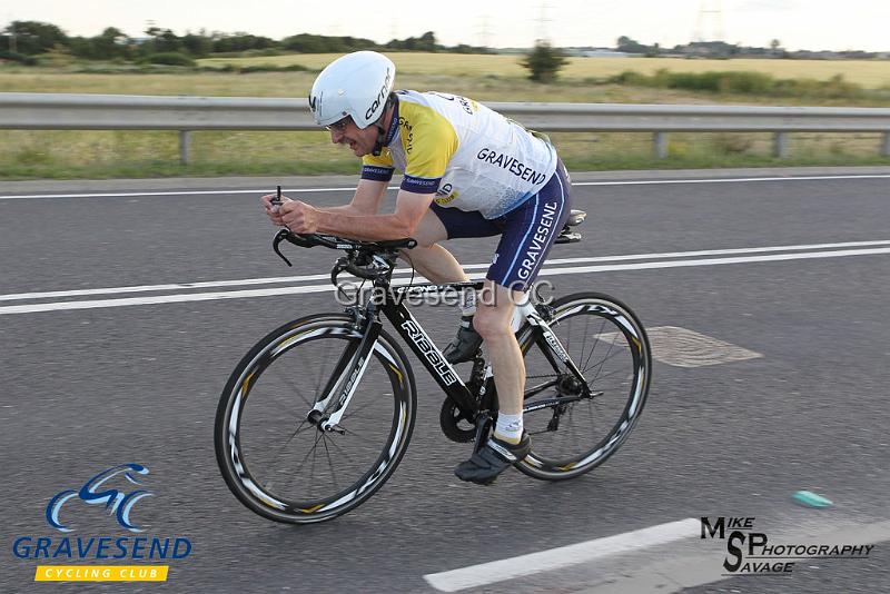 20190702-0442.jpg - GCC Rider Dave Barnes at GCC Evening 10 Time Trial 02-July-2019.  Course Q10/24 Isle of Grain, Kent.