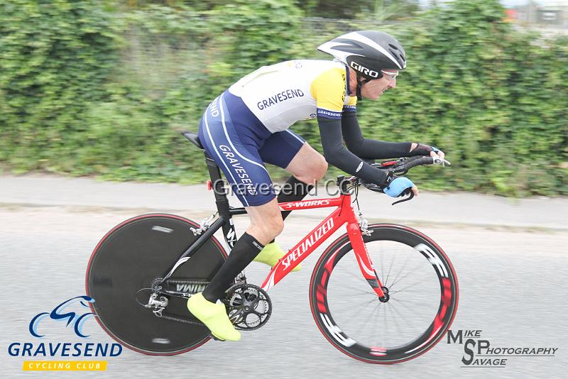 20190709-0003.jpg - GCC Rider Mike Coulter at GCC Evening 10 Time Trial 09-July-2019.  Course Q10/24 Isle of Grain, Kent.