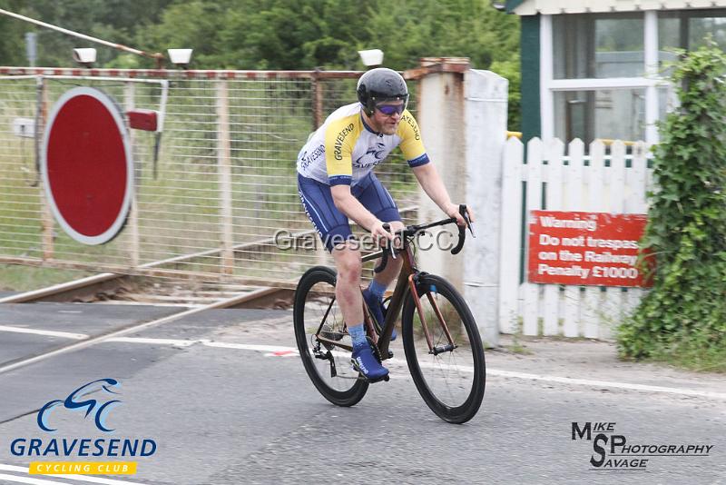 20190709-0115.jpg - GCC Rider Steve Bushell at GCC Evening 10 Time Trial 09-July-2019.  Course Q10/24 Isle of Grain, Kent.