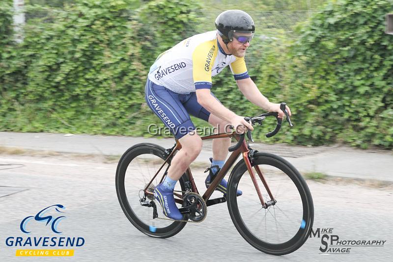 20190709-0121.jpg - GCC Rider Steve Bushell at GCC Evening 10 Time Trial 09-July-2019.  Course Q10/24 Isle of Grain, Kent.