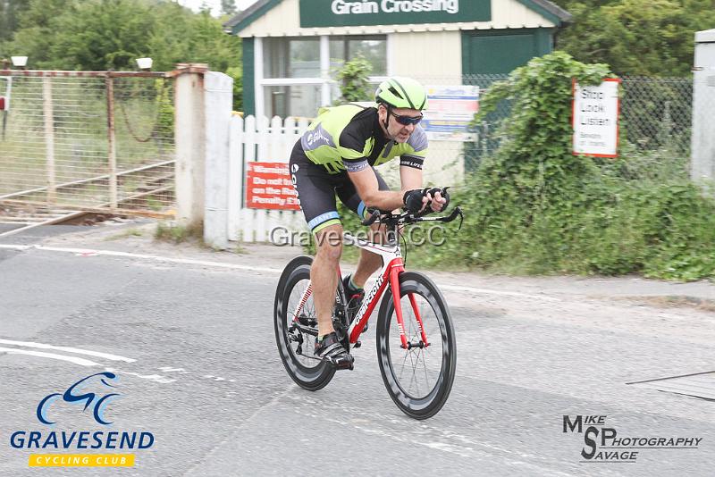 20190709-0146.jpg - Swale Tri Rider Chris Jessup at GCC Evening 10 Time Trial 09-July-2019.  Course Q10/24 Isle of Grain, Kent.