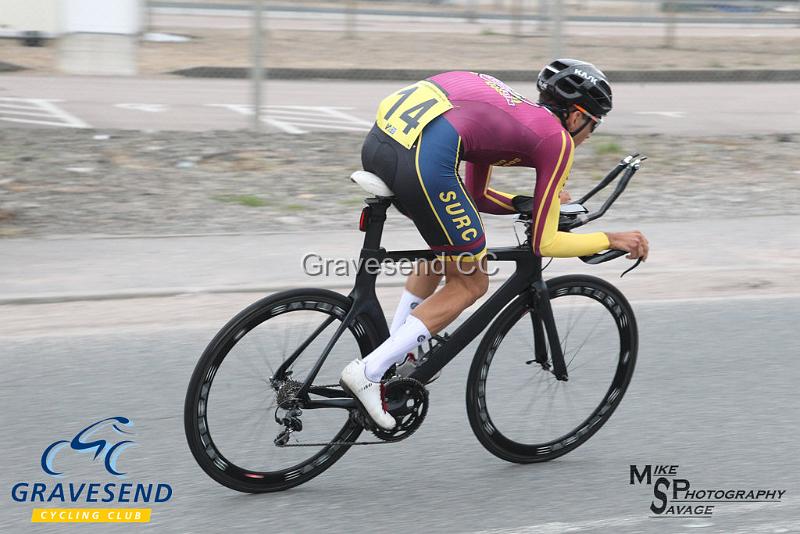 20190709-0202.jpg - SURC Rider Henry Salmon at GCC Evening 10 Time Trial 09-July-2019.  Course Q10/24 Isle of Grain, Kent.