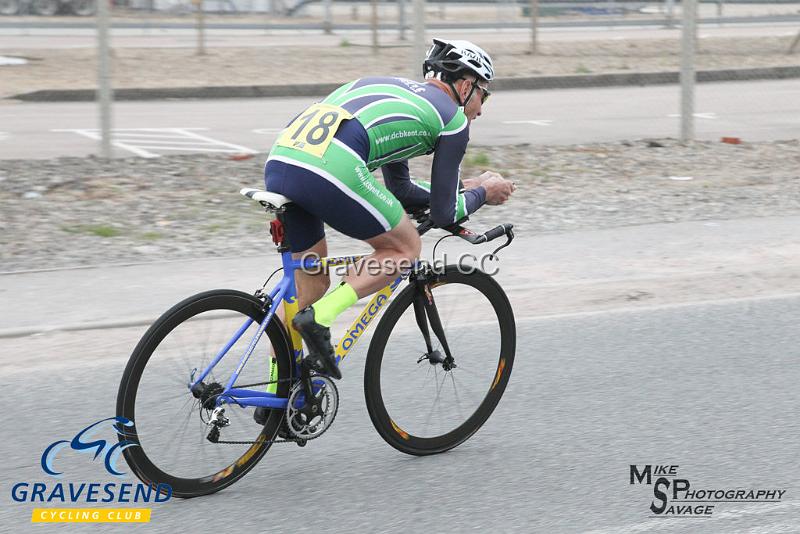 20190709-0265.jpg - GCC Rider Reg Smith at GCC Evening 10 Time Trial 09-July-2019.  Course Q10/24 Isle of Grain, Kent.