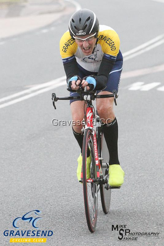 20190709-0305.jpg - GCC Rider Mike Coulter at GCC Evening 10 Time Trial 09-July-2019.  Course Q10/24 Isle of Grain, Kent.
