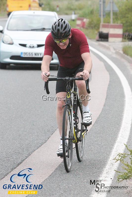 20190709-0474.jpg - GCC Rider Phil Hawkins at GCC Evening 10 Time Trial 09-July-2019.  Course Q10/24 Isle of Grain, Kent.