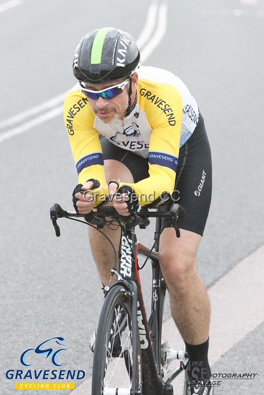 20190709-0488.jpg - GCC Rider Roger Turk at GCC Evening 10 Time Trial 09-July-2019.  Course Q10/24 Isle of Grain, Kent.