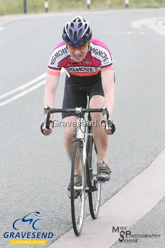 20190709-0540.jpg - Wigmore CC Rider Richard Masters at GCC Evening 10 Time Trial 09-July-2019.  Course Q10/24 Isle of Grain, Kent.