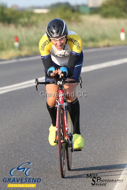 20190716-0006.jpg - GCC Rider Mike Coulter at GCC Evening 10 Time Trial 16-July-2019.  Course Q10/24 Isle of Grain, Kent.