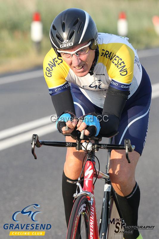 20190716-0013.jpg - GCC Rider Mike Coulter at GCC Evening 10 Time Trial 16-July-2019.  Course Q10/24 Isle of Grain, Kent.