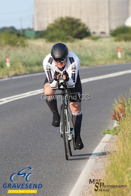 20190716-0019.jpg - Woolwich CC Rider Gary Ricks at GCC Evening 10 Time Trial 16-July-2019.  Course Q10/24 Isle of Grain, Kent.