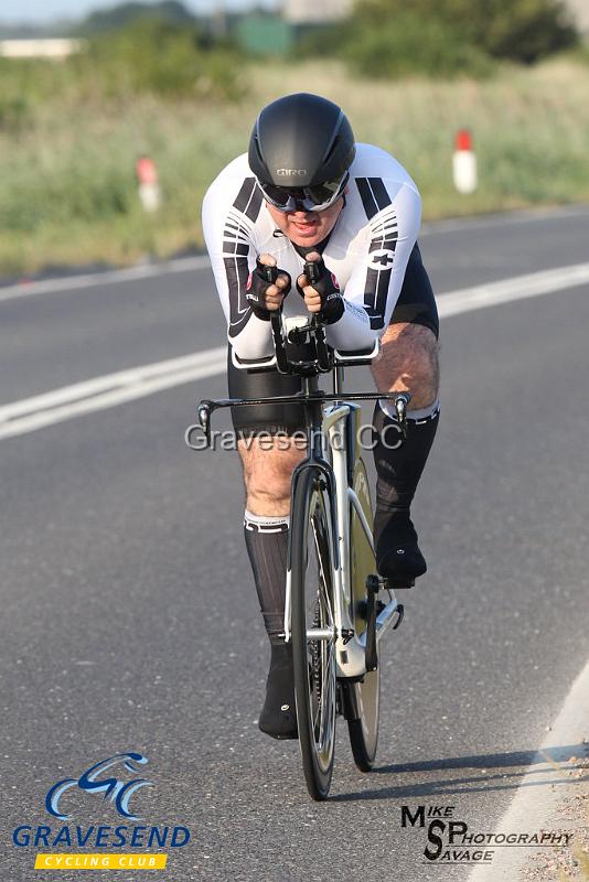 20190716-0023.jpg - Woolwich CC Rider Gary Ricks at GCC Evening 10 Time Trial 16-July-2019.  Course Q10/24 Isle of Grain, Kent.