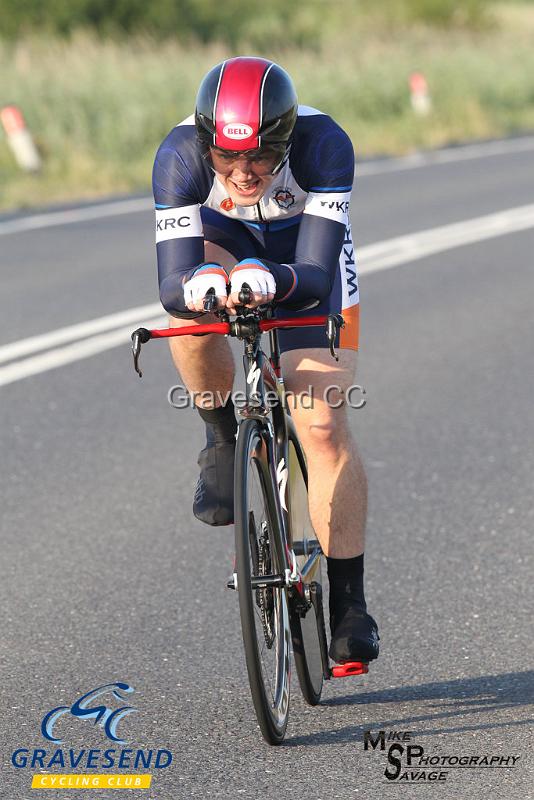 20190716-0100.jpg - WKRC Rider M Ashcroft at GCC Evening 10 Time Trial 16-July-2019.  Course Q10/24 Isle of Grain, Kent.