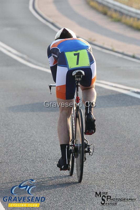 20190716-0107.jpg - WKRC Rider M Ashcroft at GCC Evening 10 Time Trial 16-July-2019.  Course Q10/24 Isle of Grain, Kent.