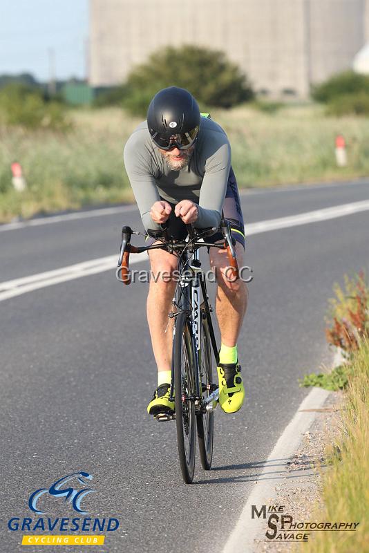 20190716-0114.jpg - GCC Rider Ian Lohoar  at GCC Evening 10 Time Trial 16-July-2019.  Course Q10/24 Isle of Grain, Kent.