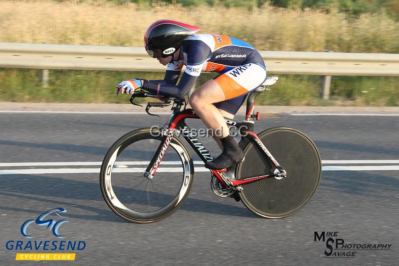 20190716-0310.jpg - WKRC Rider M Ashcroft at GCC Evening 10 Time Trial 16-July-2019.  Course Q10/24 Isle of Grain, Kent.