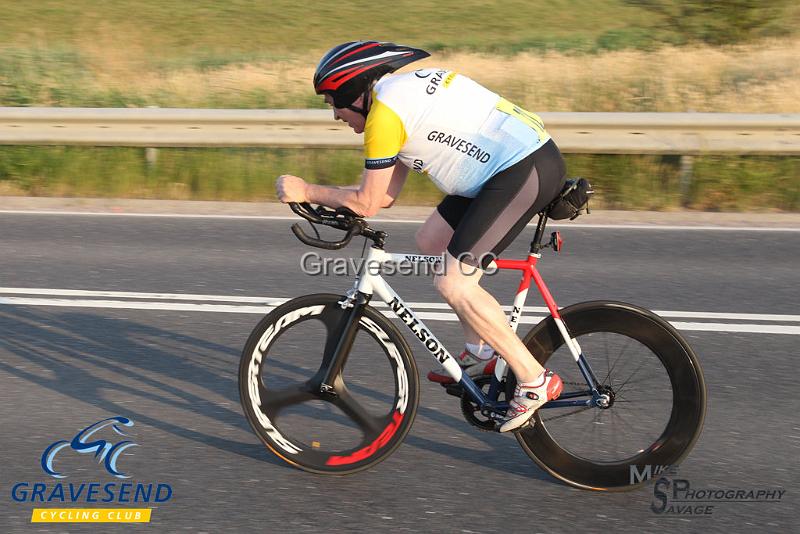 20190716-0409.jpg - GCC Rider Keith Ward at GCC Evening 10 Time Trial 16-July-2019.  Course Q10/24 Isle of Grain, Kent.