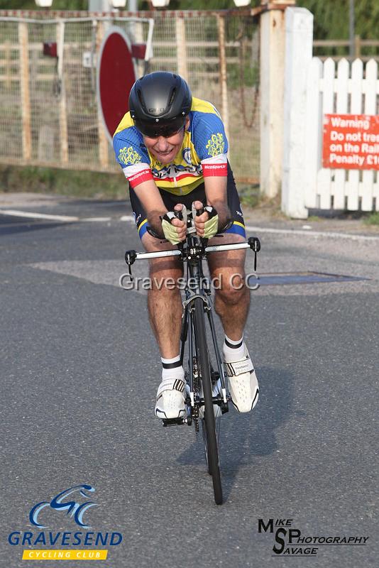20190806-0010.jpg - Woolwich CC Rider David Farrell at GCC Evening 10 Time Trial 06-August-2019.  Course Q10/24 Isle of Grain, Kent.