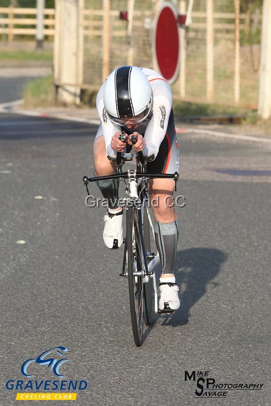 20190806-0024.jpg - Abellio SFA CC Rider Paul Fairman at GCC Evening 10 Time Trial 06-August-2019.  Course Q10/24 Isle of Grain, Kent.