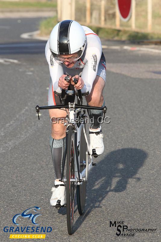 20190806-0027.jpg - Abellio SFA CC Rider Paul Fairman at GCC Evening 10 Time Trial 06-August-2019.  Course Q10/24 Isle of Grain, Kent.