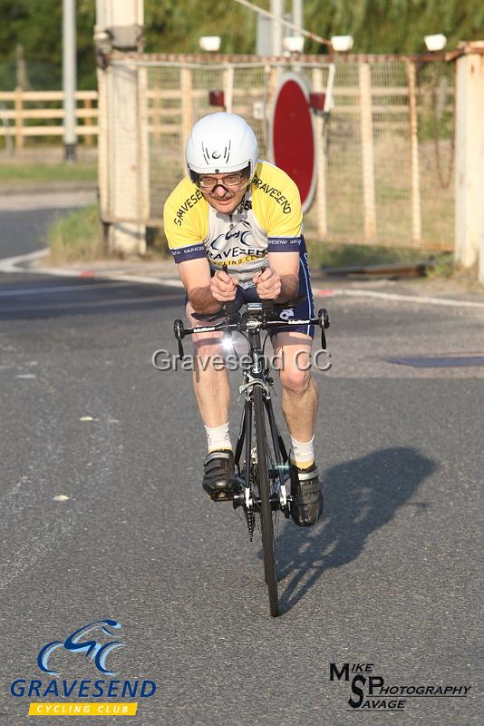 20190806-0133.jpg - GCC Rider Dave Barnes at GCC Evening 10 Time Trial 06-August-2019.  Course Q10/24 Isle of Grain, Kent.