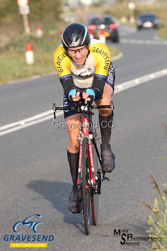 20190820-0014.jpg - GCC Rider Mike Coulter at GCC Evening 10 Time Trial 20-August-2019.  Course Q10/24 Isle of Grain, Kent.