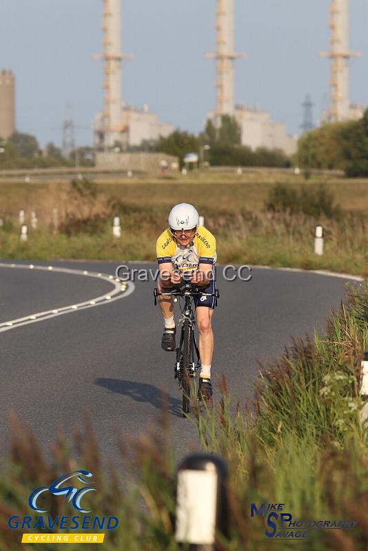 20190820-0133.jpg - GCC Rider Dave Barnes at GCC Evening 10 Time Trial 20-August-2019.  Course Q10/24 Isle of Grain, Kent.