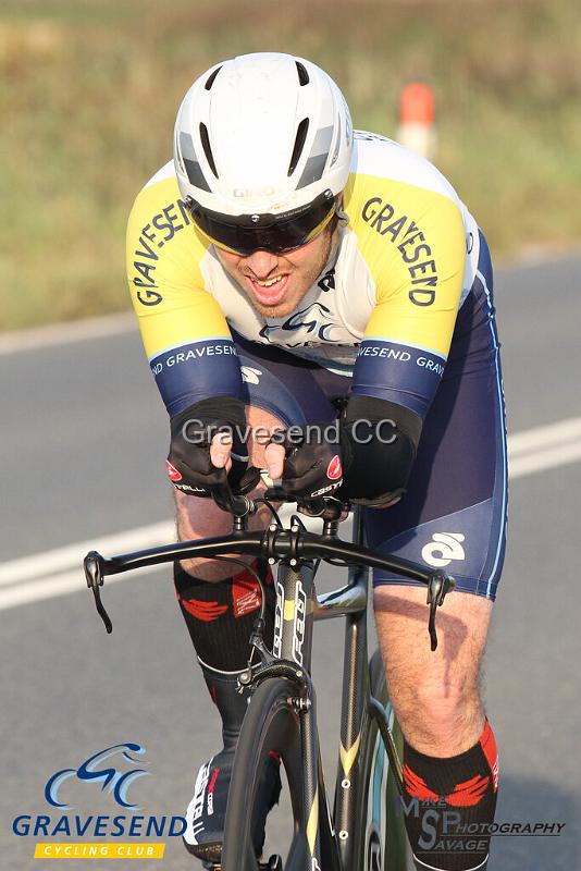 20190820-0253.jpg - GCC Rider Steve Harrington at GCC Evening 10 Time Trial 20-August-2019.  Course Q10/24 Isle of Grain, Kent.