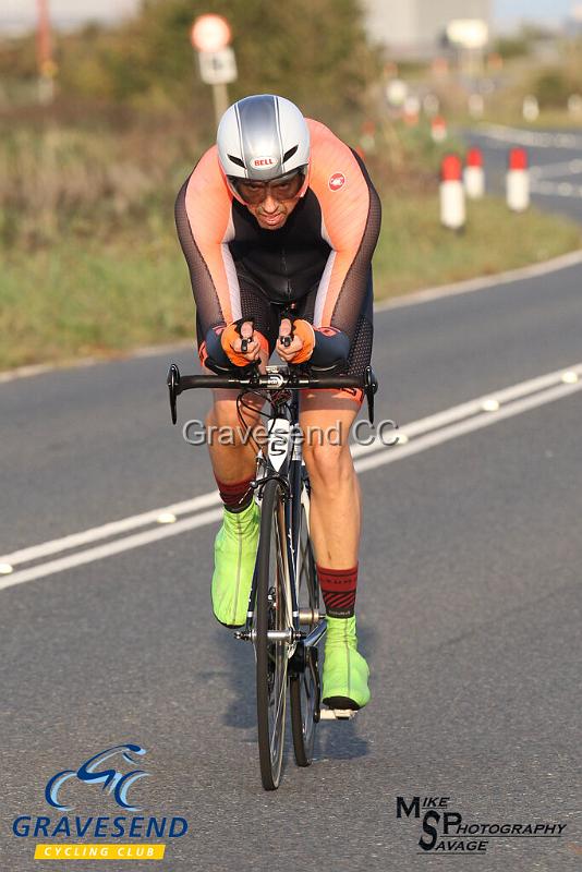 20190820-0267.jpg - Wigmore CC Rider David Bishop at GCC Evening 10 Time Trial 20-August-2019.  Course Q10/24 Isle of Grain, Kent.