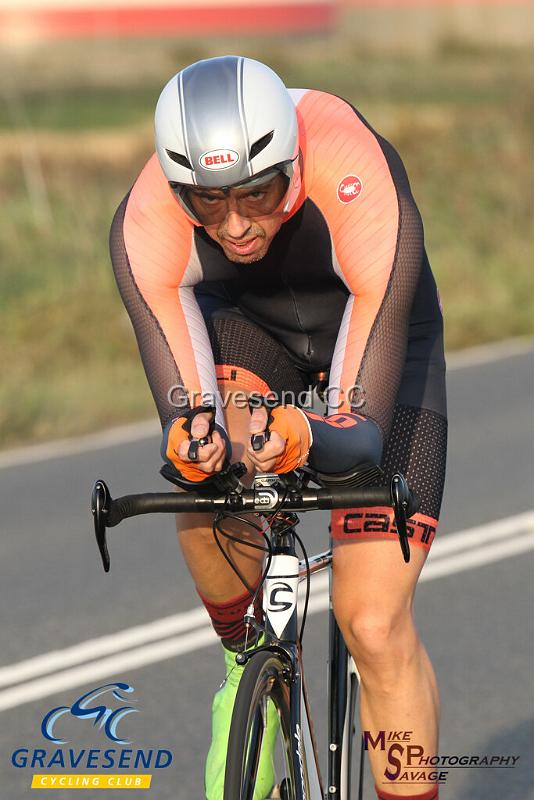 20190820-0270.jpg - Wigmore CC Rider David Bishop at GCC Evening 10 Time Trial 20-August-2019.  Course Q10/24 Isle of Grain, Kent.