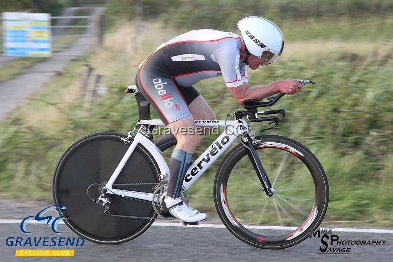 20190820-0350.jpg - Abellio SFA RT Rider Paul Fairman at GCC Evening 10 Time Trial 20-August-2019.  Course Q10/24 Isle of Grain, Kent.