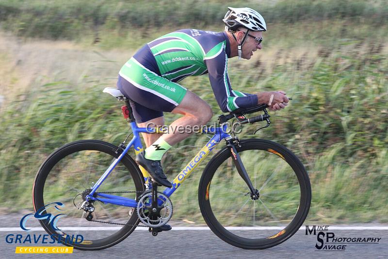 20190820-0500.jpg - GCC Rider Reg Smith at GCC Evening 10 Time Trial 20-August-2019.  Course Q10/24 Isle of Grain, Kent.