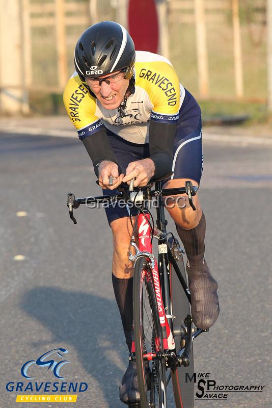 20190827-0008.jpg - GCC Rider Mike Coulter at GCC Evening 10 Time Trial 27-August-2019.  Course Q10/24 Isle of Grain, Kent.