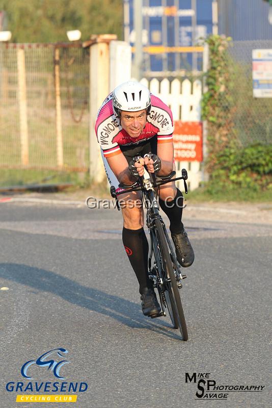 20190827-0056.jpg - Wigmore CC Rider Keith Walker at GCC Evening 10 Time Trial 27-August-2019.  Course Q10/24 Isle of Grain, Kent.