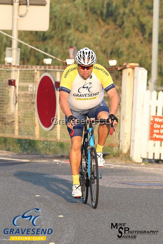 20190827-0130.jpg - GCC Rider Edward Crocker at GCC Evening 10 Time Trial 27-August-2019.  Course Q10/24 Isle of Grain, Kent.