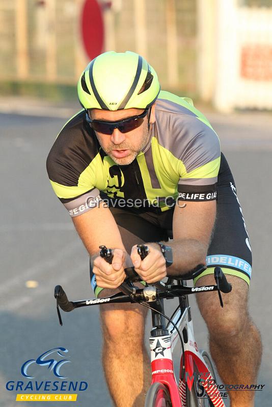 20190827-0239.jpg - Swale Tri Rider Chris Jessup at GCC Evening 10 Time Trial 27-August-2019.  Course Q10/24 Isle of Grain, Kent.