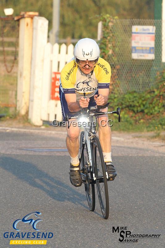 20190827-0269.jpg - GCC Rider Dave Barnes at GCC Evening 10 Time Trial 27-August-2019.  Course Q10/24 Isle of Grain, Kent.