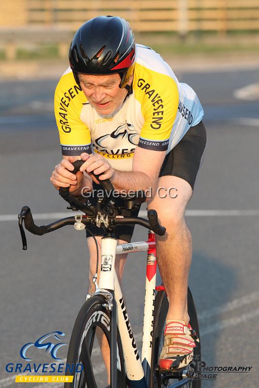 20190827-0320.jpg - GCC Rider Keith Ward at GCC Evening 10 Time Trial 27-August-2019.  Course Q10/24 Isle of Grain, Kent.