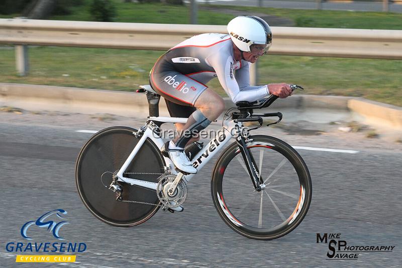 20190827-0408.jpg - Abellio SFA RT Rider Paul Fairman at GCC Evening 10 Time Trial 27-August-2019.  Course Q10/24 Isle of Grain, Kent.