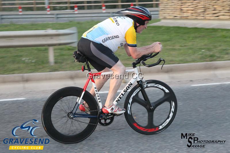20190827-0598.jpg - GCC Rider Keith Ward at GCC Evening 10 Time Trial 27-August-2019.  Course Q10/24 Isle of Grain, Kent.