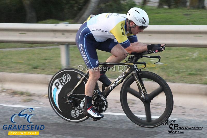 20190827-0611.jpg - GCC Rider Steve Harrington at GCC Evening 10 Time Trial 27-August-2019.  Course Q10/24 Isle of Grain, Kent.
