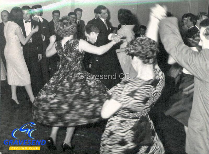 Dancing0002.jpg